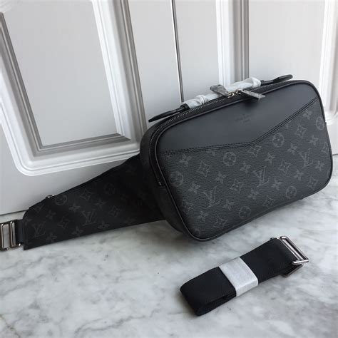 crossbody bag men louis vuitton|louis vuitton shoulder bag men.